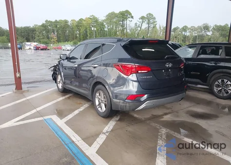 2017 Hyundai Santa Fe Sport 2.4L z USA, uszkodzony, nr VIN 5XYZU3LB9HG410425